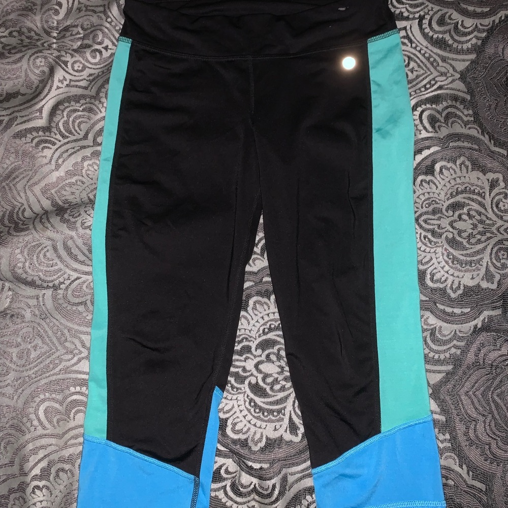 Xersion Girls Crop Leggings